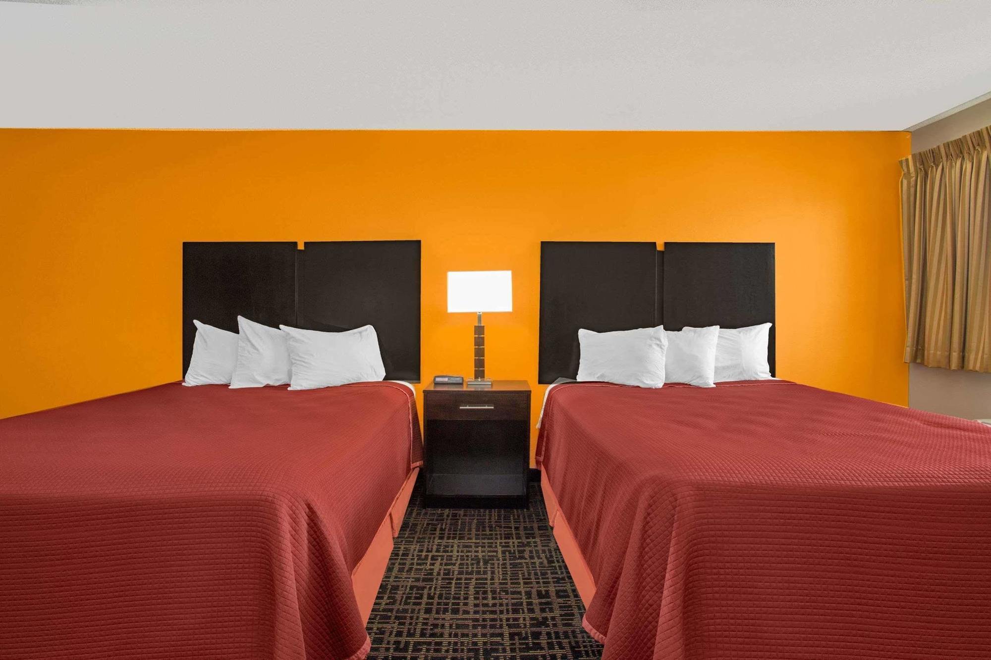 North Platte Inn And Suites Экстерьер фото
